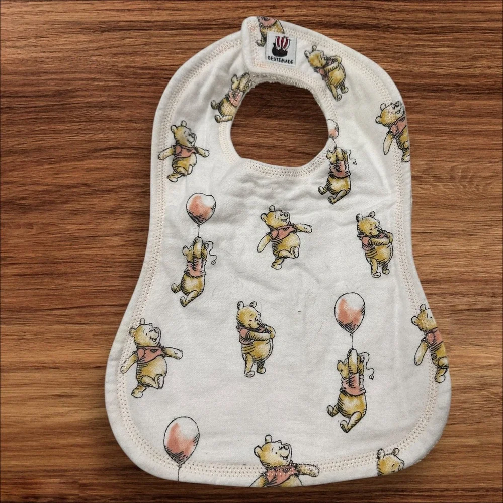 Bestemade Winnie‎ the Pooh Baby Bib Terry Cloth Burp Cloth Bear Balloon
